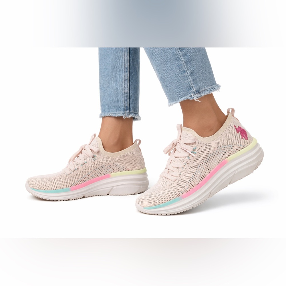 U.S. Polo Assn. Baby Pink Knit Slip-On Sneakers Women’s 8.5 Athleisure Shoes